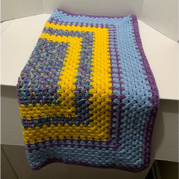 Bassinet, Car, Stroller, Lap, Crib Blanket Handmade Crocheted NEW - Picture 9 of 15